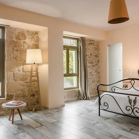 Отель Fileas Art