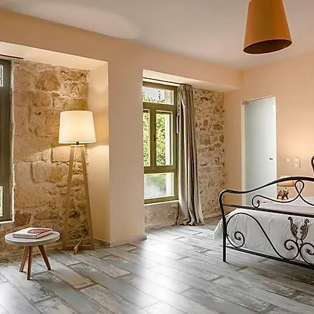 Fileas Art Otel