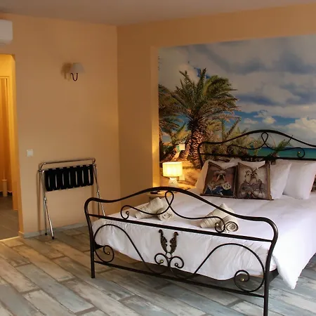 Fileas Art Otel 3*